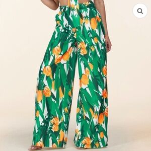 L'ATISTE Green and Orange Flare floral wide leg pants women’s size large
